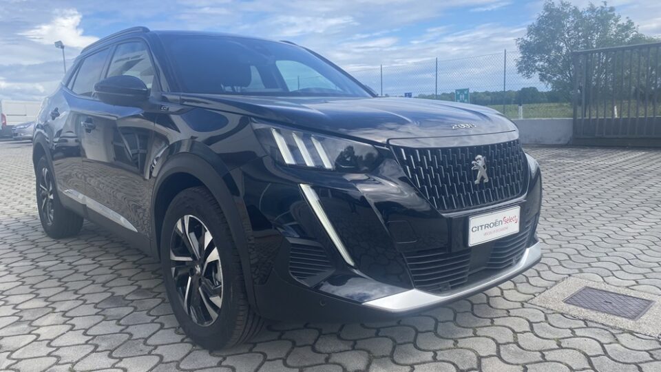 PEUGEOT 2008 PURETECH 130 S&S GT